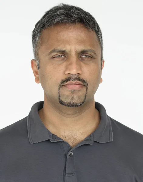 Cara de hombre indio serio — Foto de Stock