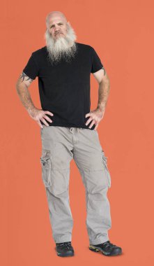 Senior studio poz adam