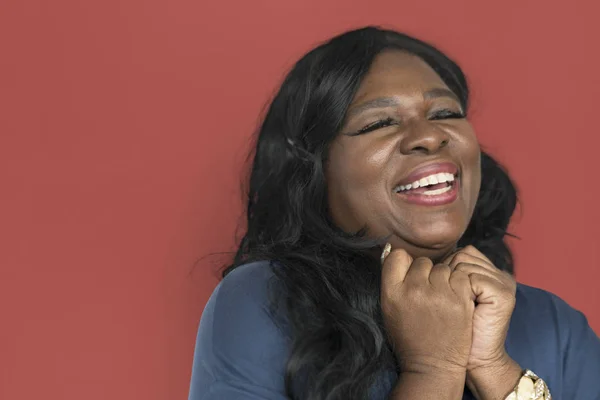 Cantando mujer africana — Foto de Stock