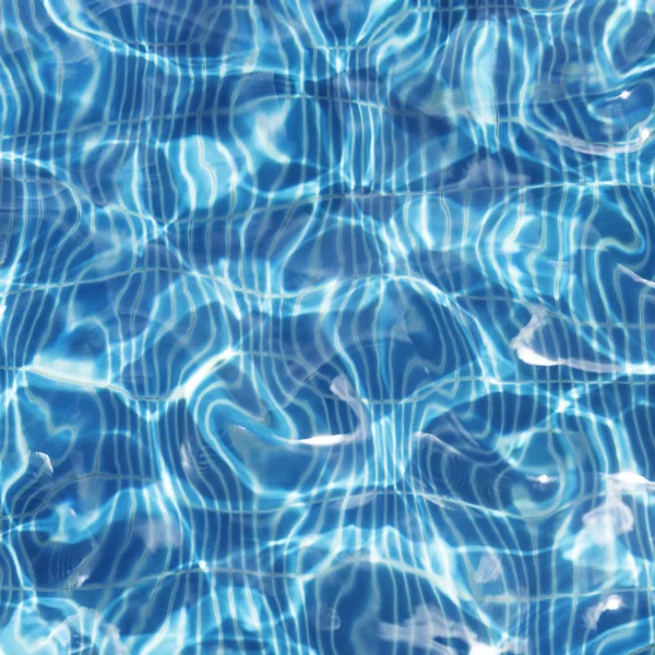 Кристаллическая вода в бассейне — стоковое фото