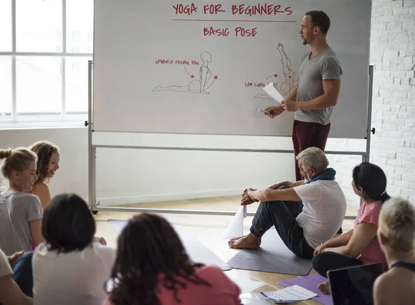 Diversity people at meeting — Stock Photo, Image