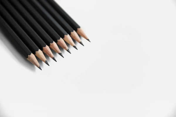 하얀 배경에 있는 연필 — 스톡 사진