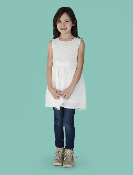 Чарівна маленька дівчинка в сукні — стокове фото