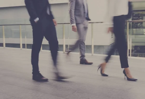 Pessoas de negócios em roupas oficiais — Fotografia de Stock