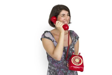 Kadın telefonda konuşurken