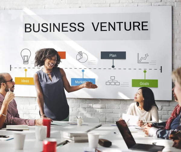 Empresários em reunião — Fotografia de Stock