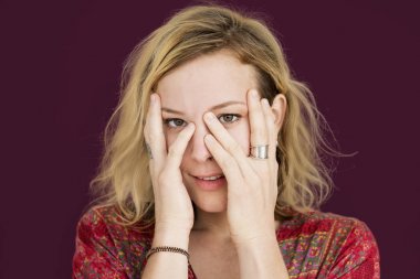 stüdyoda Kafkas kadın