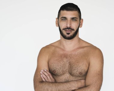 kaslı adam çapraz kolları olan