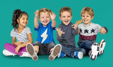 Stüdyo çok etnik çocuklarda