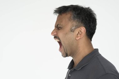 Hintli adam çığlık 