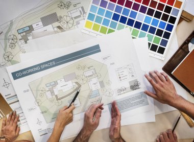 projede çalışan tasarımcıları