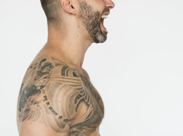 Screaming man with tattoos — Stock Photo, Image