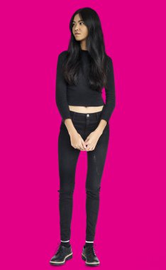 uzun siyah saçlı Asyalı kadın