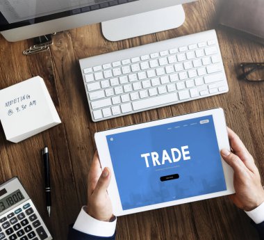 işadamı tablet kullanma