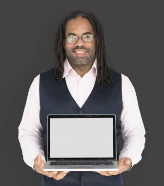 Afrika adam Studio poz