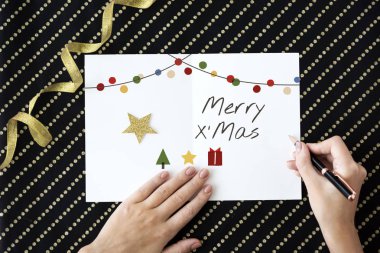 el ile yazılmış tebrik kartı