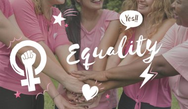 Kadınlar Elele gülümseyen