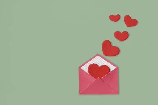 Liefdesbrief met hart — Stockfoto