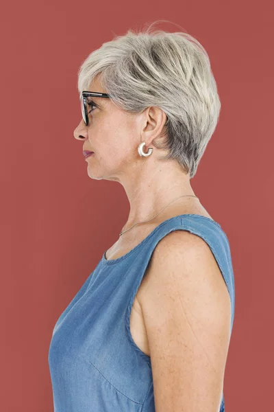 Woman posing in studio — Stock Photo, Image