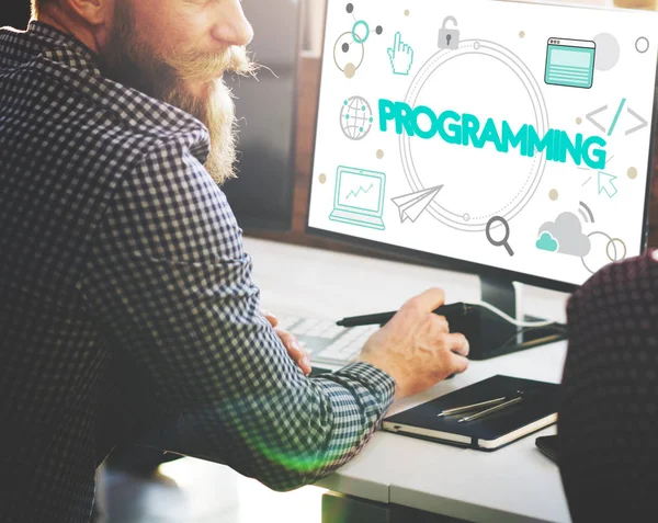 Businessman working on computer — Stock Photo, Image