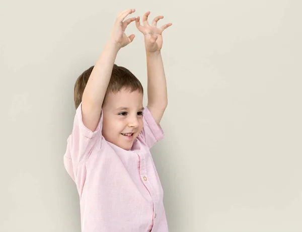 Niño pequeño en el estudio —  Fotos de Stock