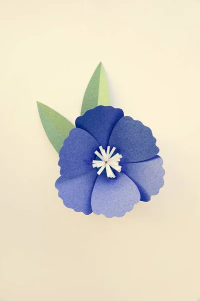 Ręcznie robione Papercraft kwiat — Zdjęcie stockowe