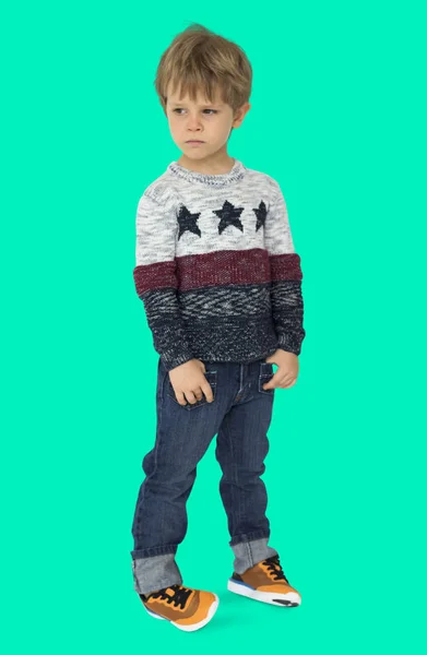 Mały chłopiec kaukaski w studio — Zdjęcie stockowe