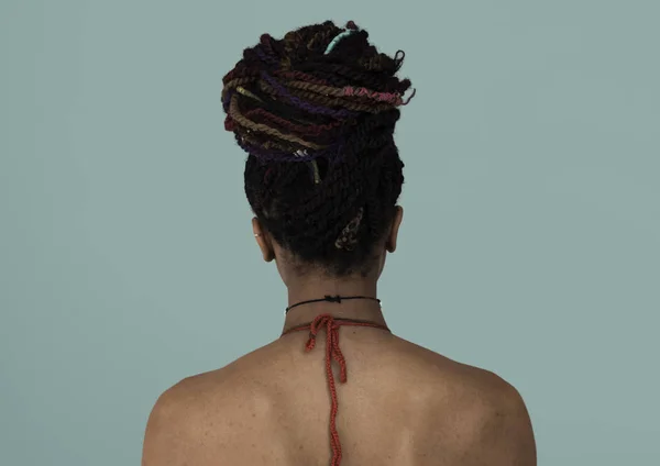 Donna africana con dreadlocks — Foto Stock