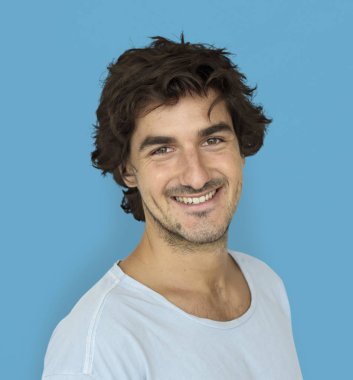 Studio yakışıklı adam