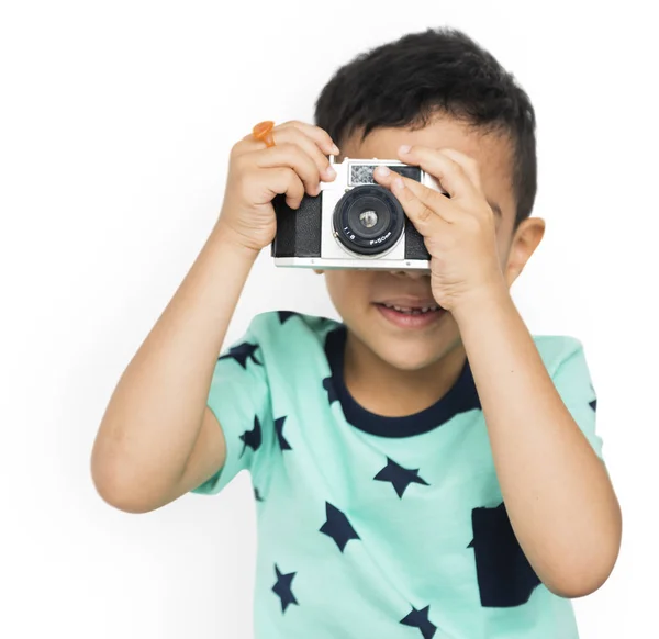 Jongen poseren in studio — Stockfoto