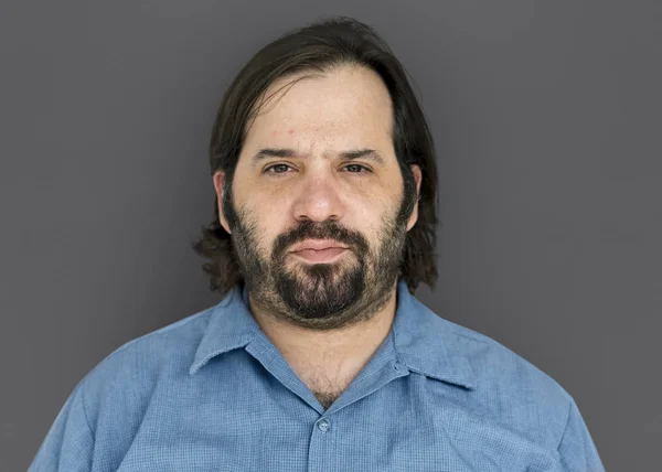 Homem barbudo de camisa azul — Fotografia de Stock