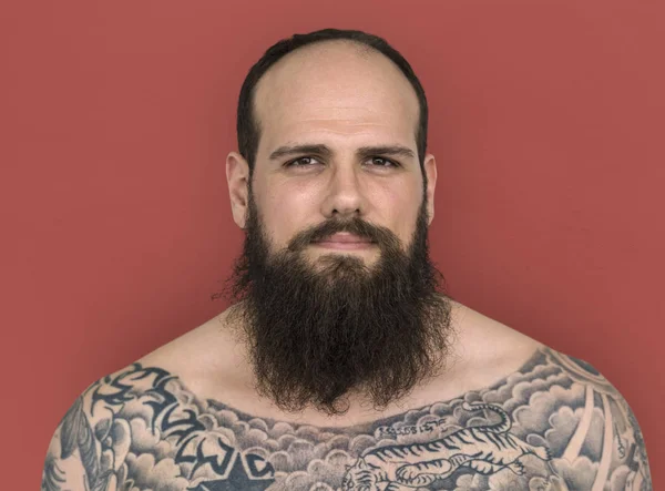 Uomo con tatuaggio sul retro — Foto Stock