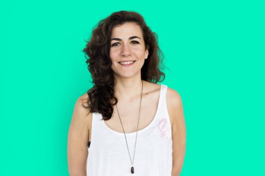 kadın stüdyoda poz