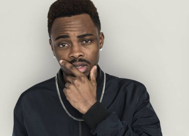 gömleksiz Afrika delikanlı