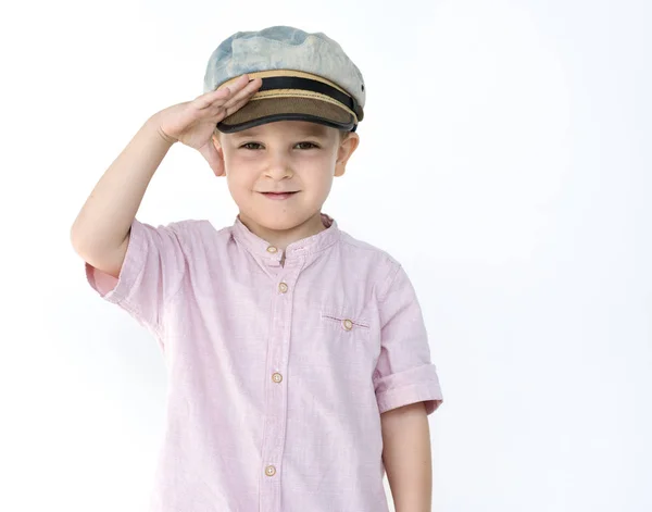 Menino vestindo vela cap — Fotografia de Stock