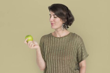 Esmer kadın orta yaşlı