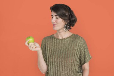 Esmer kadın orta yaşlı