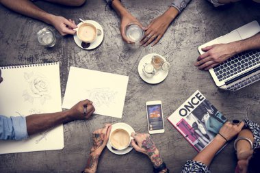 yaratıcı insanların çalışma  