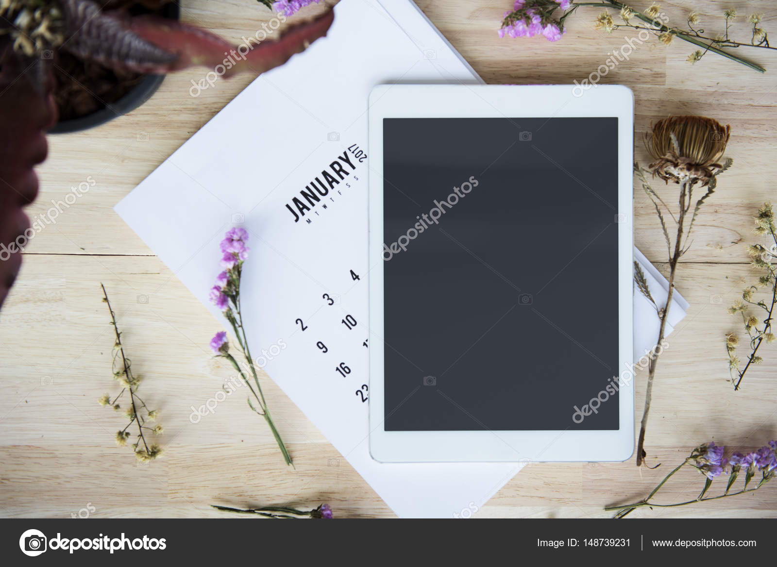Digital tablet and calendar — Stock Photo © Rawpixel #148739231
