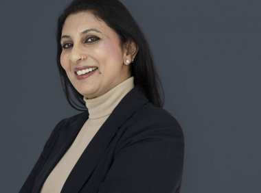 Hint işkadını studio poz