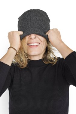 Beyaz Bayan şapka ile