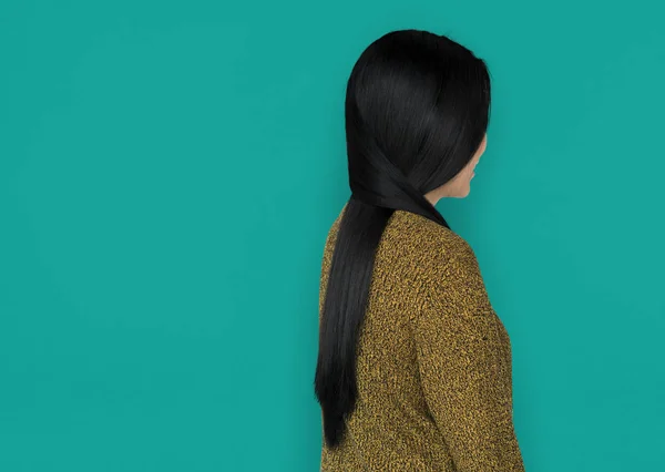 Fekete hosszú hajú nő — Stock Fotó