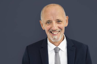 neşeli üst düzey iş adamı