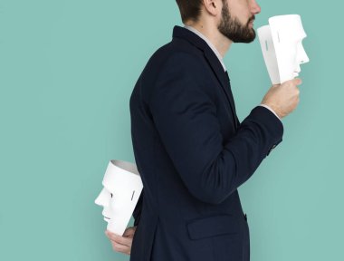 İşadamı holding maskeleri