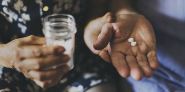 Tıp hapları ile üst düzey insanlar 