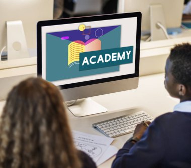 Kız ve erkek bilgsayar arıyorsunuz