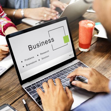 elektronik becerikli alet kullanan kişiler