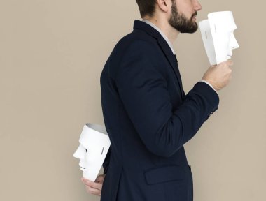 İşadamı holding maskeleri