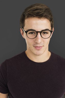 Stüdyodaki genç adam