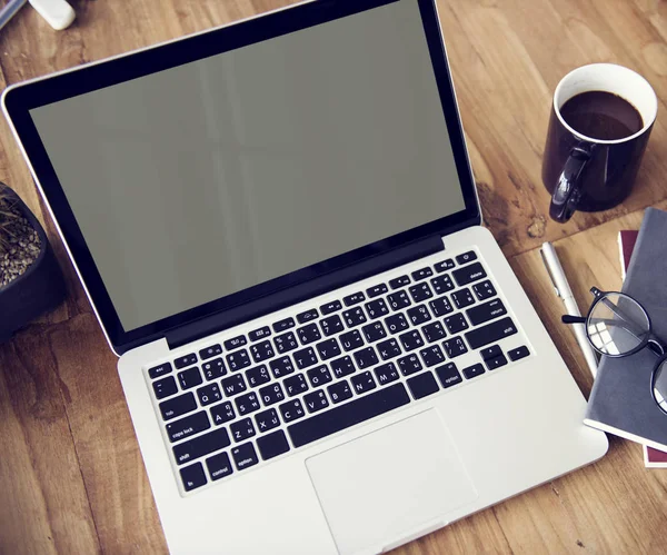 Laptop computer on workplace — Stock Photo, Image